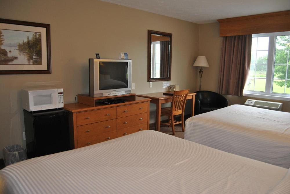 Auberge Bouctouche Inn & Suites Exterior foto